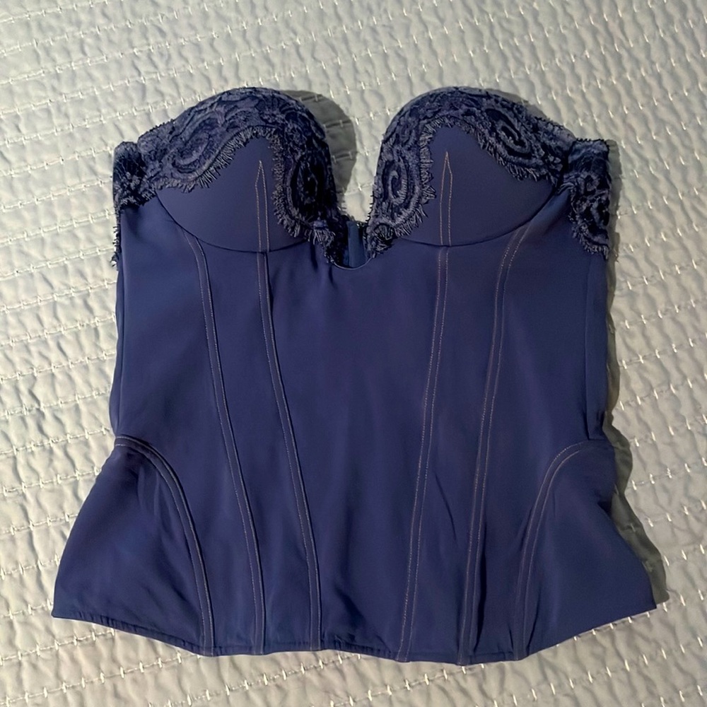 EXQUISITE BLUE CORSET TOP WITH LACE PLUNGING NECKLINE - ITALIAN COUTURE